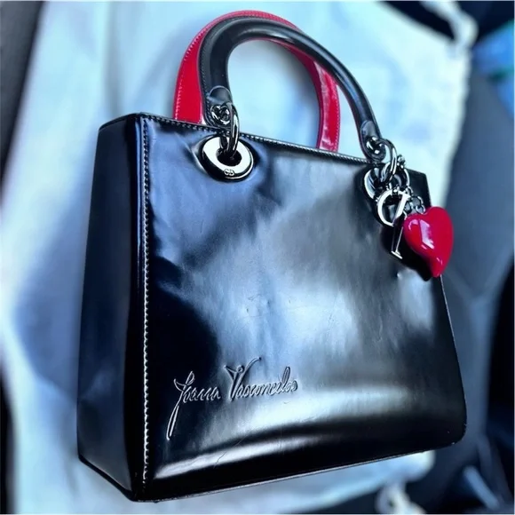 Limited Edition Christian Dior Lady Dior Art Black Patent Leather Red Heart Bag - Picture 5 of 15